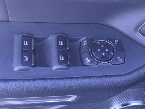 Used 2024 Ford Expedition XLT image 16