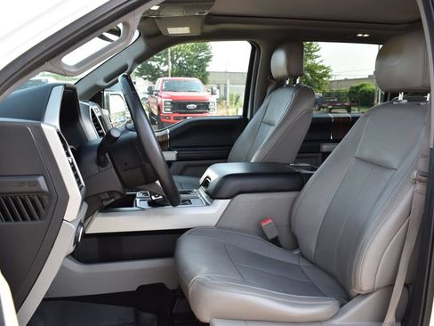 Used 2018 Ford F150 Lariat AWD/4WD image 7