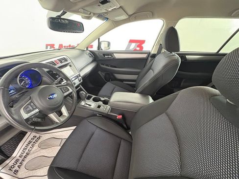 Used 2016 Subaru Outback 2.5i Premium AWD/4WD image 10