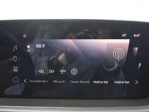 Used 2025 Buick Encore GX Sport Touring w/ Comfort Package image 21