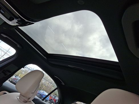 Certified 2025 Mercedes-Benz C 300 4MATIC image 14