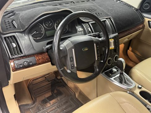 Used 2008 Land Rover LR2 HSE AWD/4WD image 10
