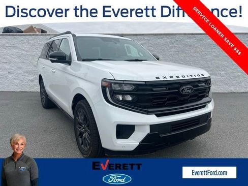 New 2025 Ford Expedition Platinum w/ Stealth Performance Package image 1