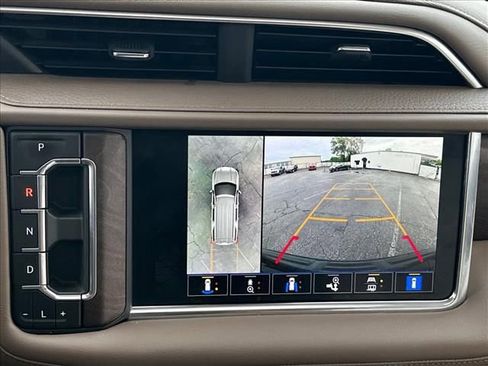 Certified 2024 GMC Yukon Denali RWD image 30