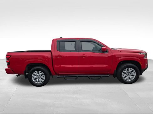 Used 2022 Nissan Frontier SV AWD/4WD image 7