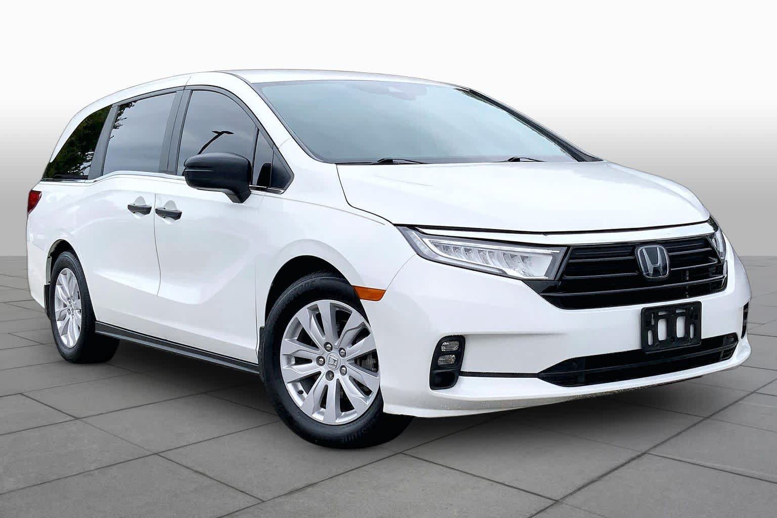 Used 2021 Honda Odyssey LX image 3