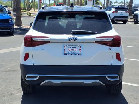 Used 2021 Kia Seltos S FWD image 5