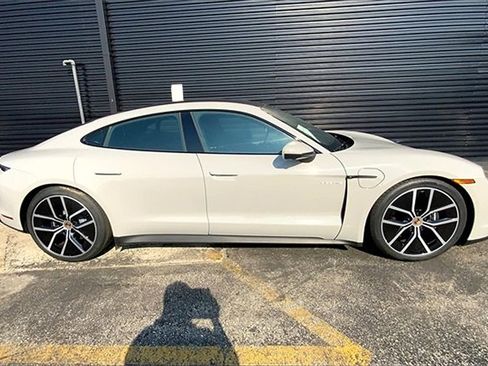 New 2025 Porsche Taycan image 11