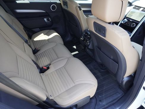New 2026 Land Rover Discovery Dynamic SE AWD/4WD image 26
