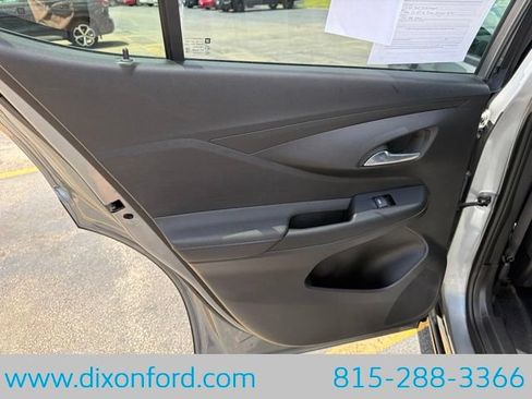 Used 2025 Buick Envista Sport Touring w/ Convenience I Package FWD image 24