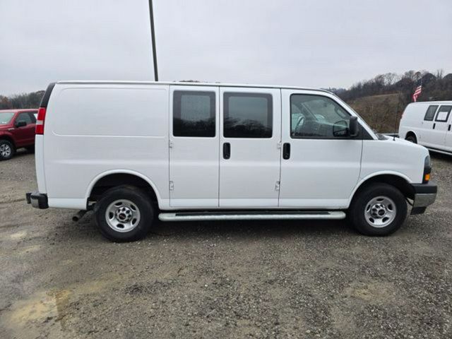 Used 2025 GMC Savana 2500 w/ Driver Convenience Package RWD image 6