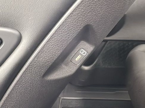 New 2026 Kia Carnival SX w/ SX Dark Edition Package image 40