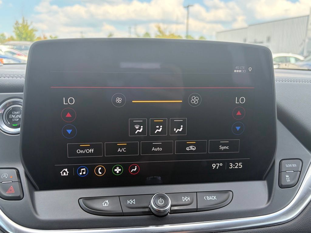Used 2024 Chevrolet Blazer LT w/ Convenience Package FWD image 26