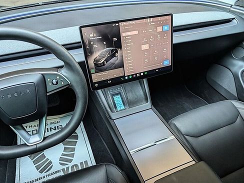 Used 2025 Tesla Model 3 Long Range AWD/4WD image 20