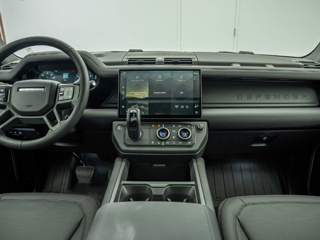 New 2026 Land Rover Defender 110 S AWD/4WD image 28