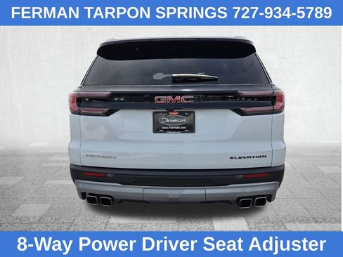 Used 2025 GMC Acadia Elevation FWD image 9
