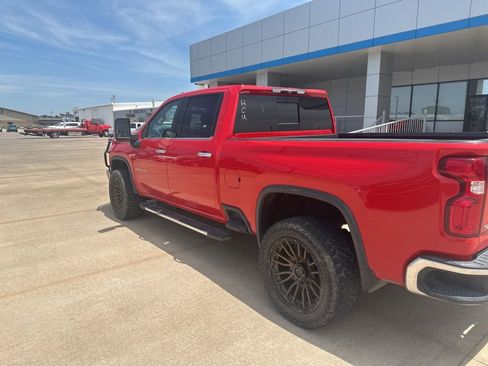 Used 2022 Chevrolet Silverado 2500 LTZ w/ LTZ Plus Package AWD/4WD image 31