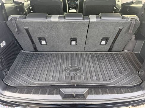 Used 2022 Subaru Ascent Onyx Edition image 12