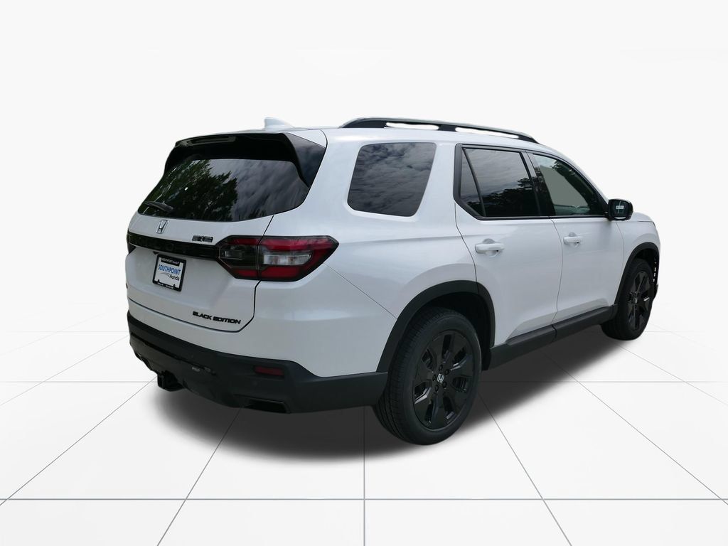 New 2026 Honda Pilot Black Edition image 8