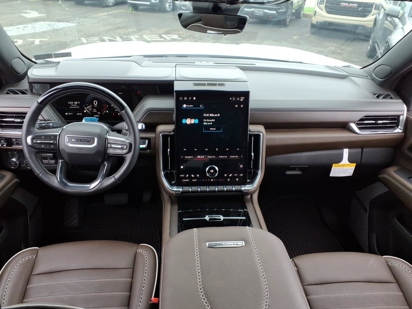 Used 2026 GMC Yukon Denali Ultimate AWD/4WD image 27