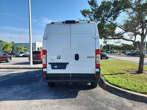 Used 2025 RAM ProMaster 2500 w/ Safety Group FWD image 4