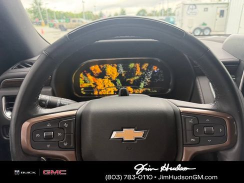 Used 2024 Chevrolet Tahoe High Country w/ Advanced Technology Package AWD/4WD image 9