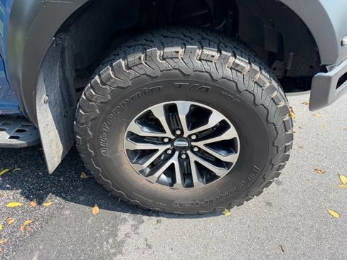 Certified 2019 Ford F150 Raptor w/ Equipment Group 802A Luxury AWD/4WD image 10