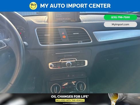 Used 2018 Audi Q3 2.0T Premium w/ Convenience Package AWD/4WD image 10