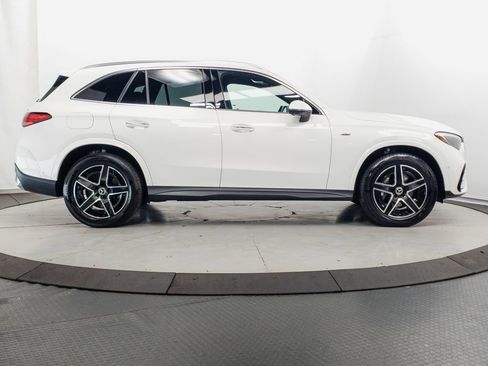 Used 2025 Mercedes-Benz GLC 350e 4MATIC w/ AMG Line image 29