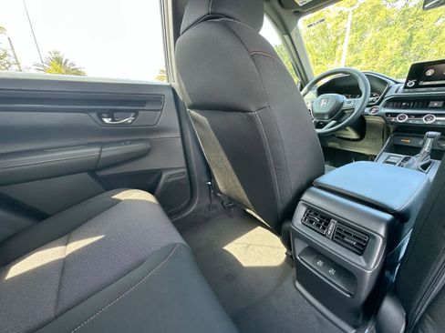 Used 2024 Honda CR-V Sport image 16