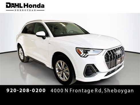 Used 2025 Audi Q3 2.0T Premium image 1