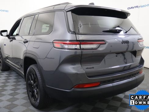 Used 2024 Jeep Grand Cherokee L Laredo image 9