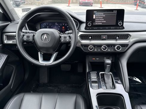 Used 2025 Acura Integra FWD image 2