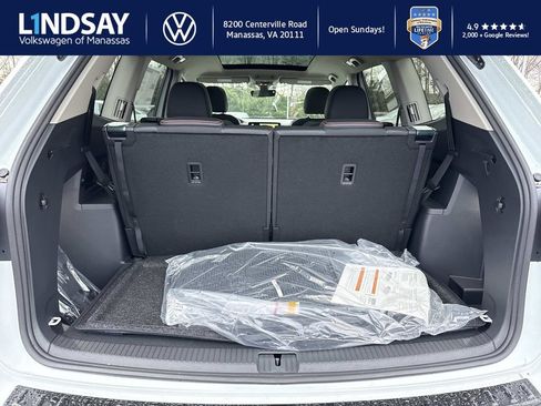 New 2026 Volkswagen Atlas Peak Edition image 10