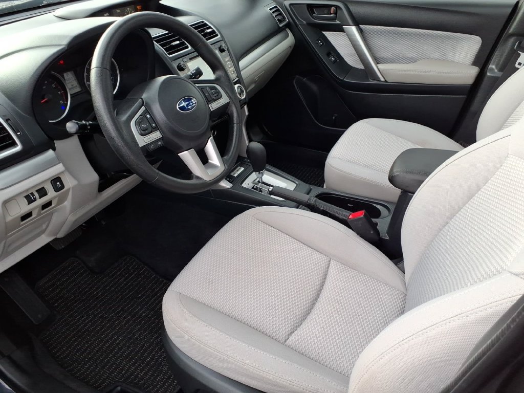Used 2018 Subaru Forester 2.5i Premium w/ All-Weather Package AWD/4WD image 13
