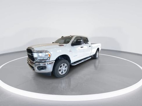 Used 2024 RAM 2500 Big Horn AWD/4WD image 4