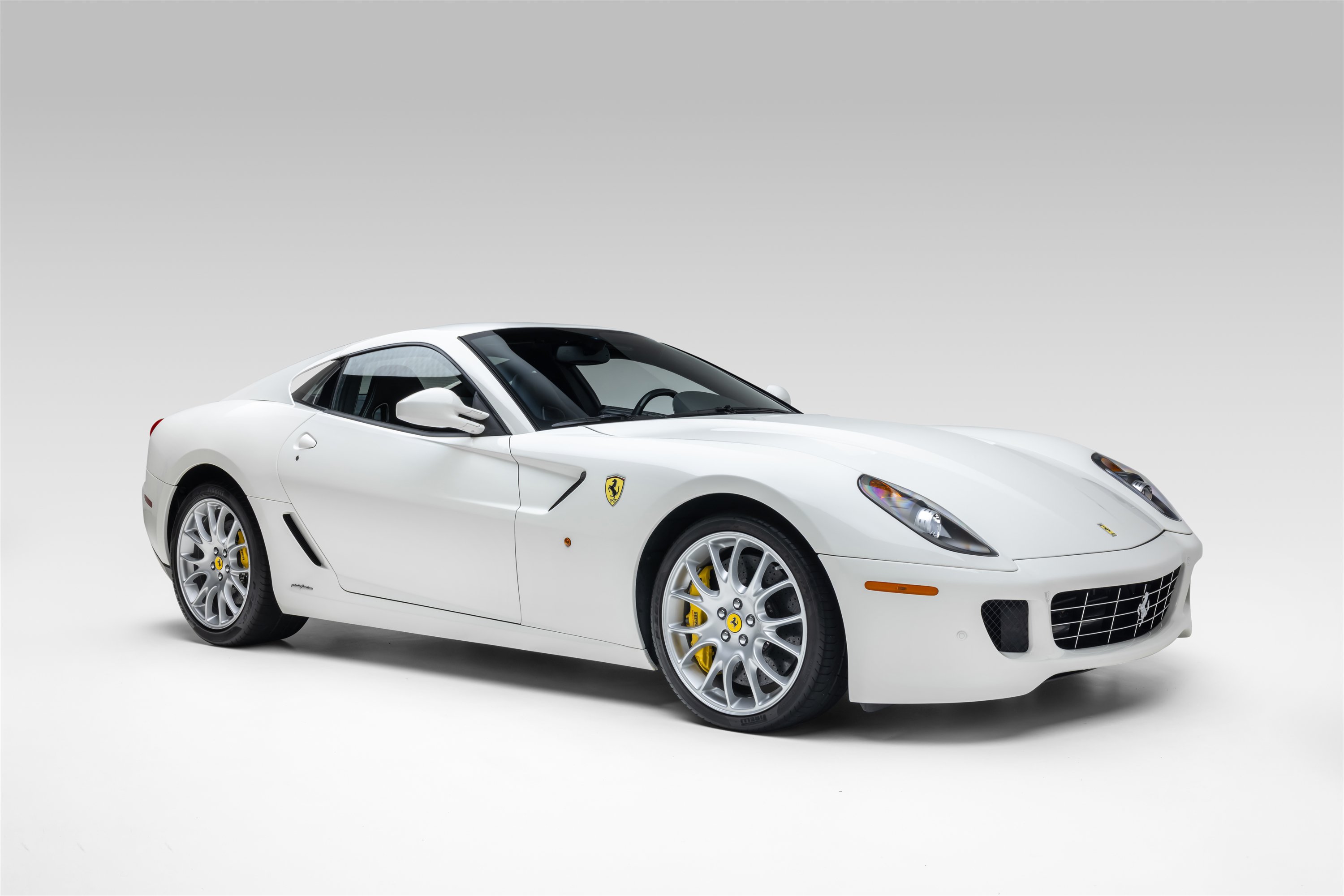 Certified 2010 Ferrari 599 GTB Fiorano RWD image 13