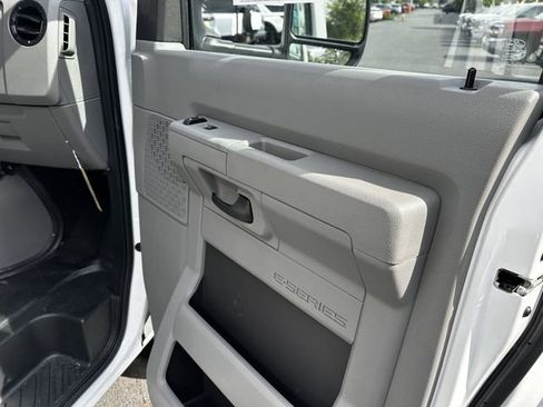 Used 2024 Ford E-350 and Econoline 350 Super Duty w/ Power Windows & Locks Group RWD image 30