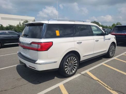 Used 2018 Lincoln Navigator Reserve w/ Technology Package AWD/4WD image 6