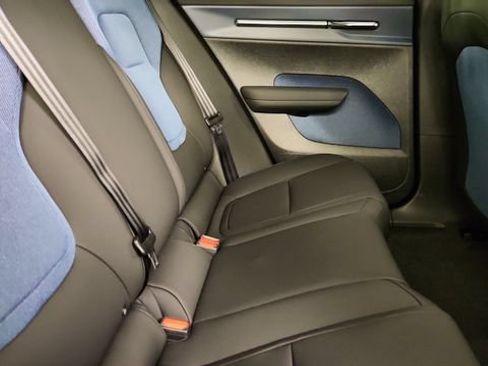 New 2026 Volvo EX30 Cross Country Ultra w/ Protection Package Premier AWD/4WD image 28