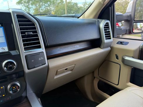 Used 2016 Ford F150 Lariat w/ Equipment Group 502A Luxury image 35