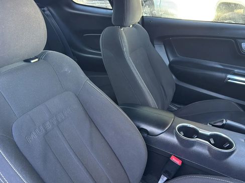 Used 2020 Ford Mustang GT image 10