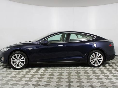 Used 2013 Tesla Model S Performance RWD image 63