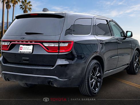 Used 2017 Dodge Durango R/T w/ Blacktop Package RWD image 5