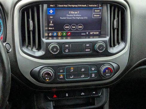 Used 2022 GMC Canyon Elevation image 16