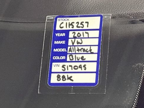 Used 2017 Volkswagen Golf Alltrack SE AWD/4WD image 25