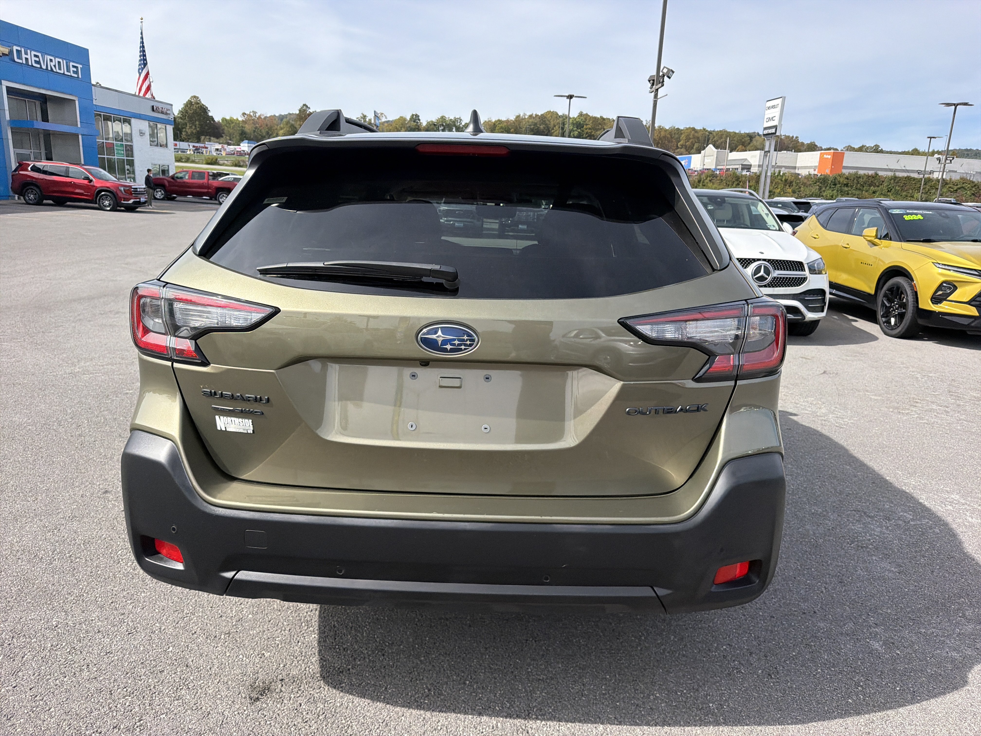Used 2025 Subaru Outback Onyx Edition AWD/4WD image 9