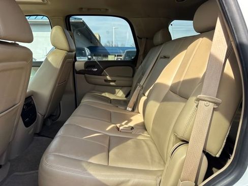 Used 2009 GMC Yukon SLT image 11