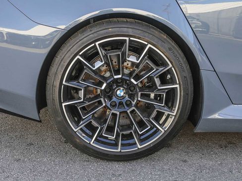 New 2026 BMW M5 w/ Executive Package image 8
