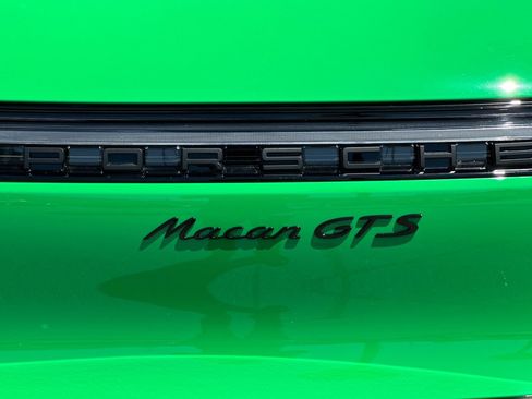 Used 2025 Porsche Macan GTS AWD/4WD image 39